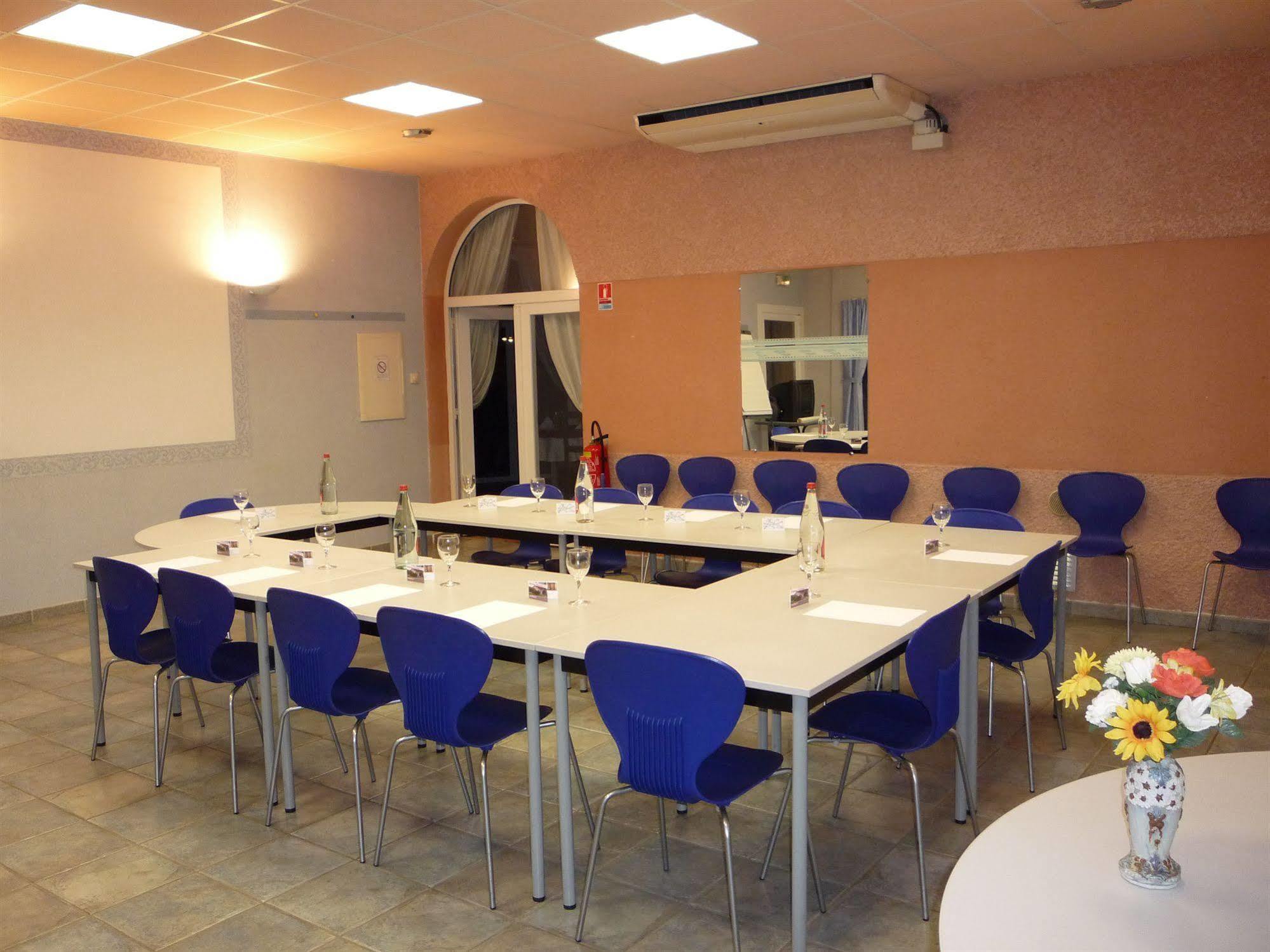 Cit'Hotel- Hotel D'Occitanie Pont-du-Casse Exteriör bild